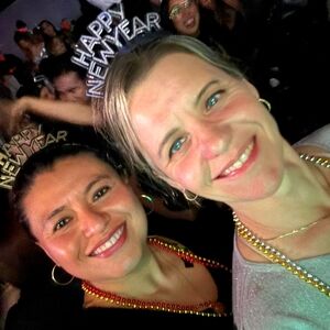 Meet your Posher, We mean business